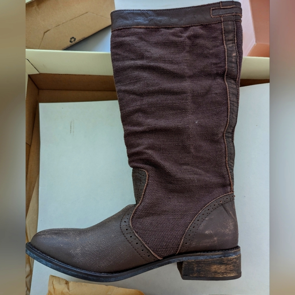 Diesel brown boots size 38